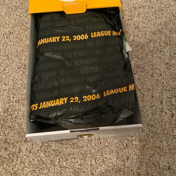 Nike Kobe 5 Protro Rare Size 7 men’s/kids 8.5 wmns - Picture 6 of 9